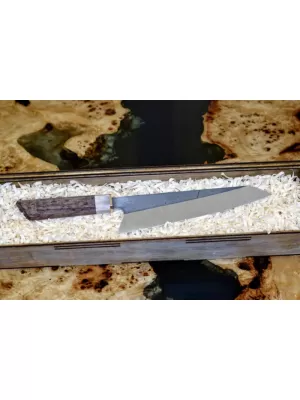 Нож ручной работы gyuto y82 / сталь d2 / карельская береза / шоколадно-коричневый